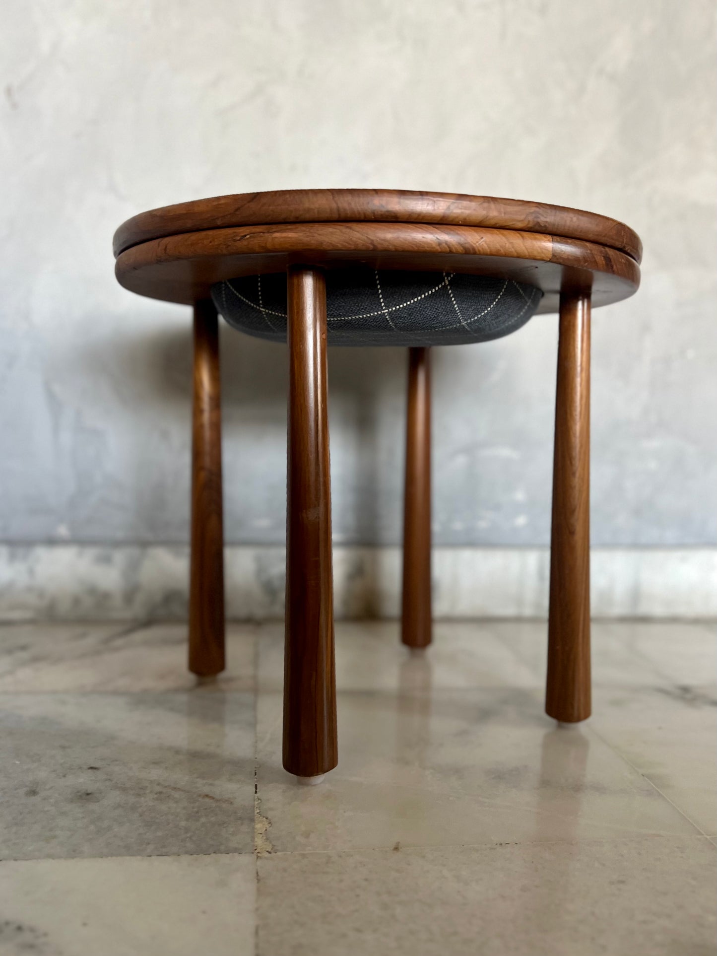 Lap Pad Stool