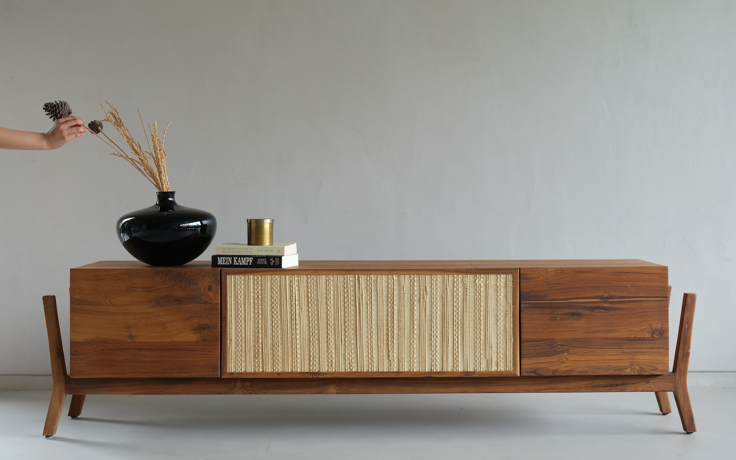 Mezzo Console