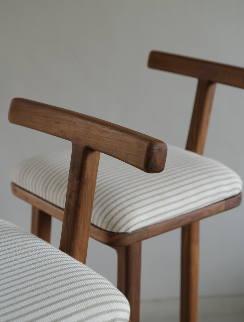 Tana Bar Chair