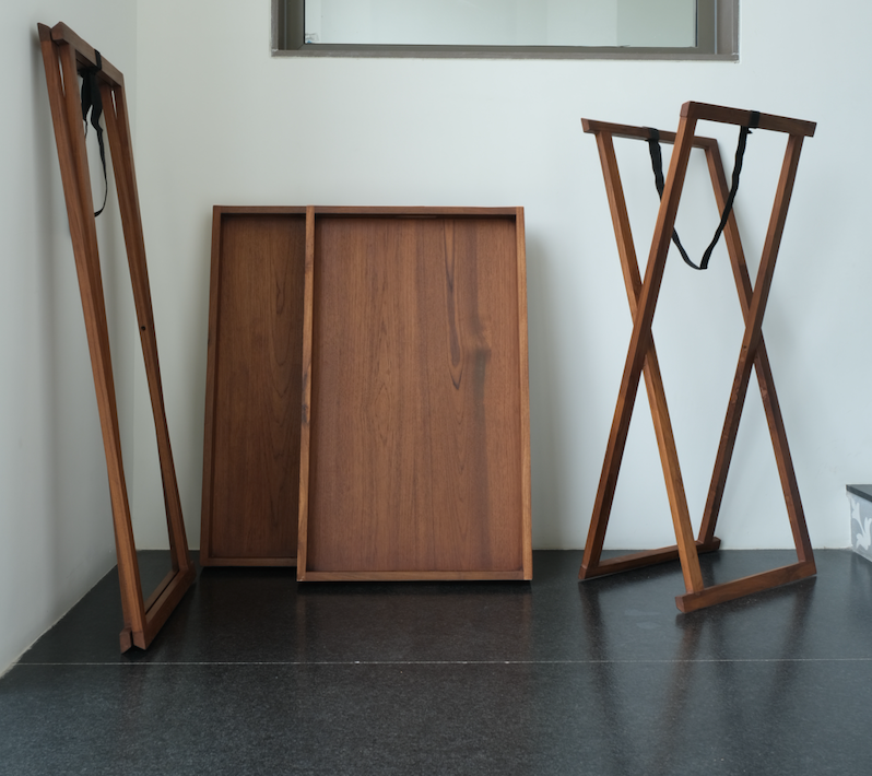 Tuck Table