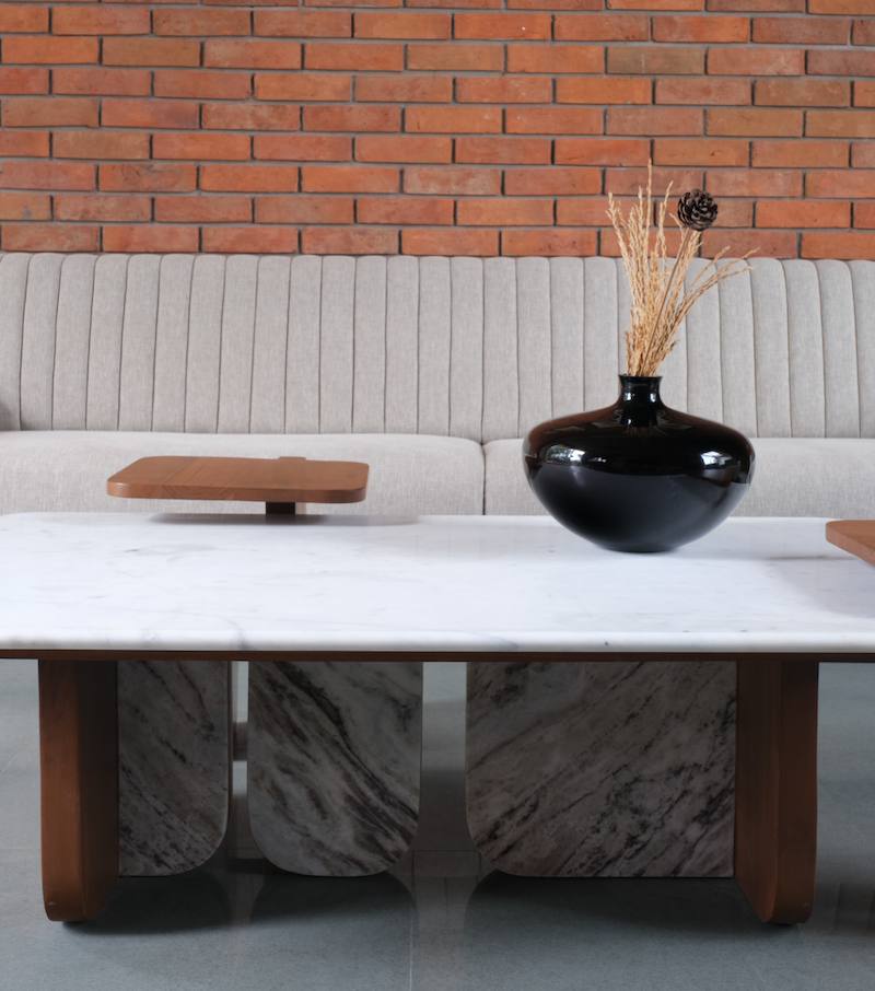 Ore Center Table Set