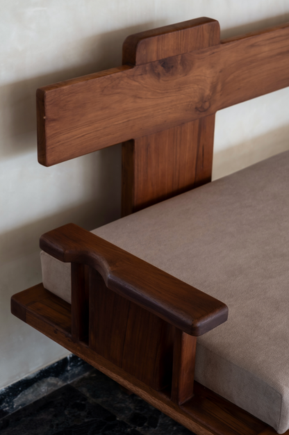Brio Bench