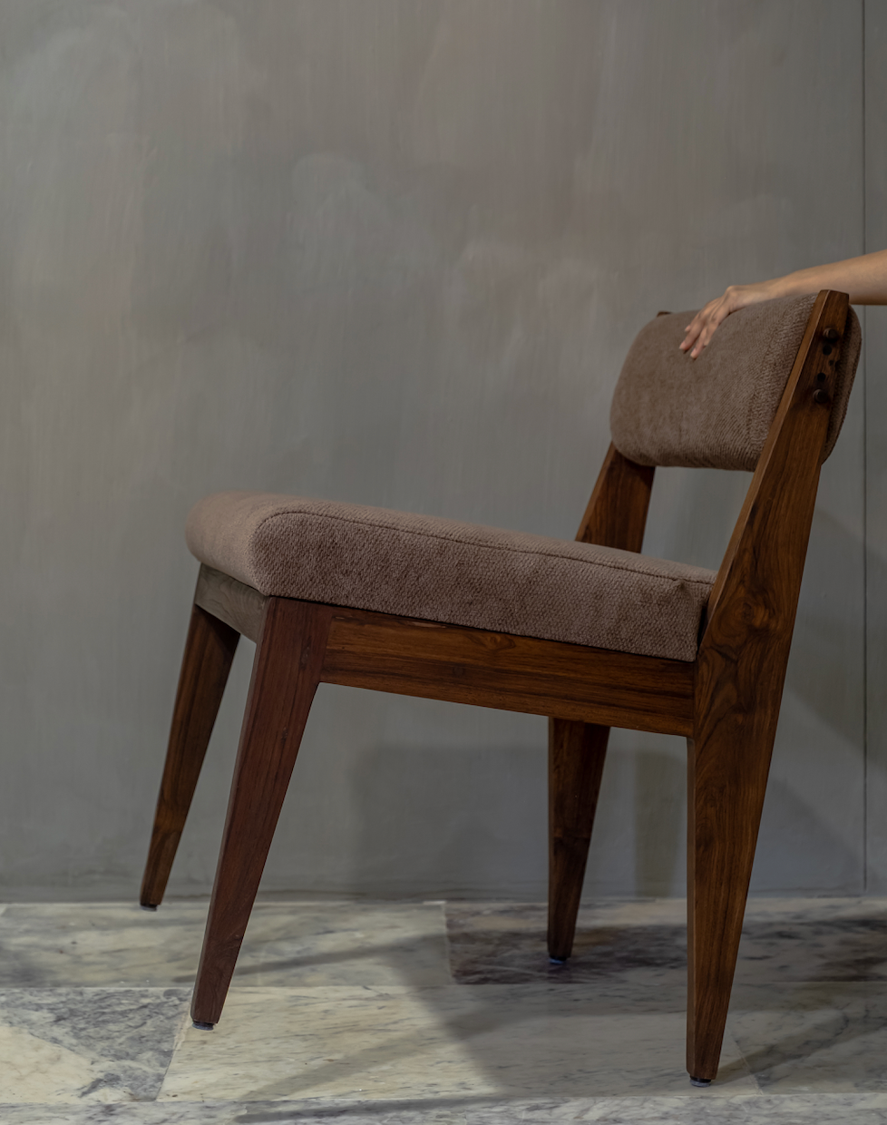 Cove Chair